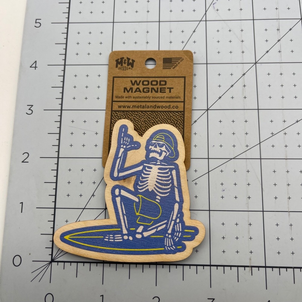 Metal and Wood Co Wood Magnet Travel Cool Dude Skeleton‎ Surf Life